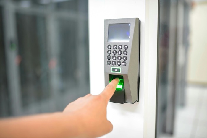 Exploring the Future of Biometric Logins and Security in Online Casinos